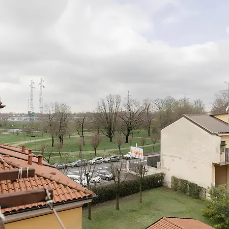 Santa Giulia - 15 Minutes From Centre Milan